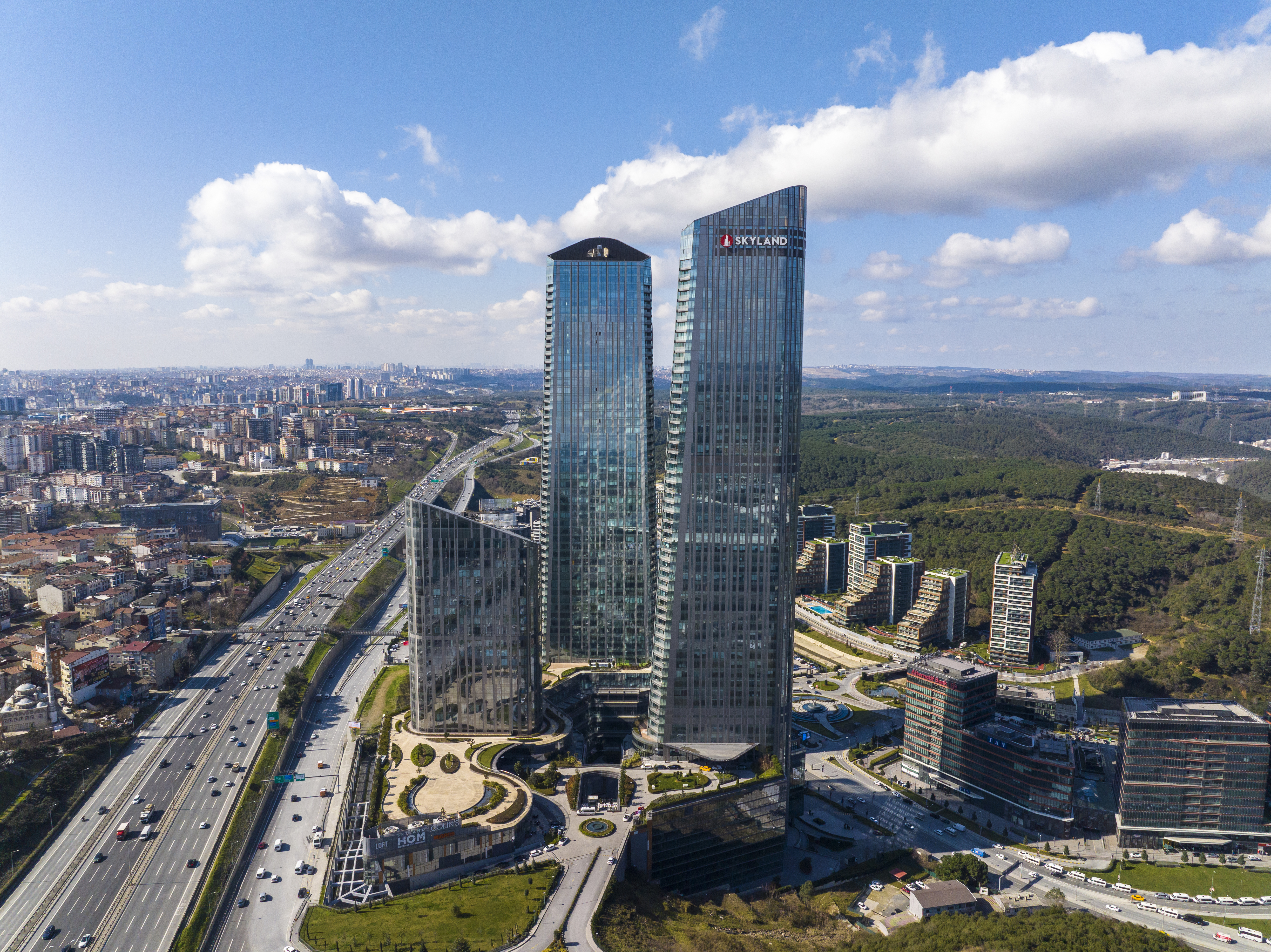 Spacious Offices with City Views in Sarıyer, Istanbul