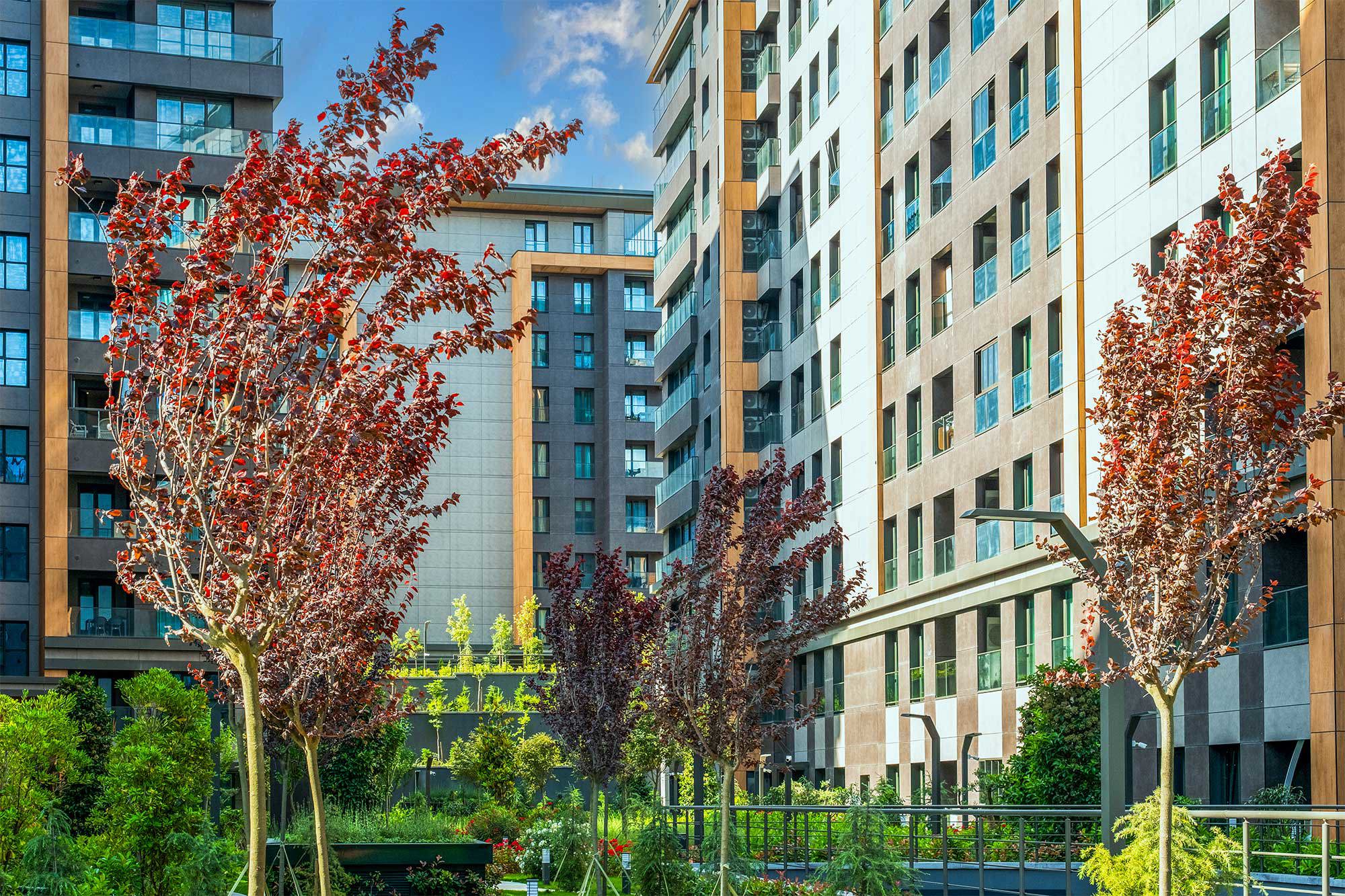 Luxurious Real Estate with a View of the Forest in Kagithane, Istanbul