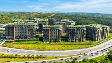 Luxurious Real Estate with a View of the Forest in Kagithane, Istanbul